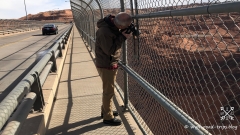 Der Fotograf auf der Glen Canyon Bridge